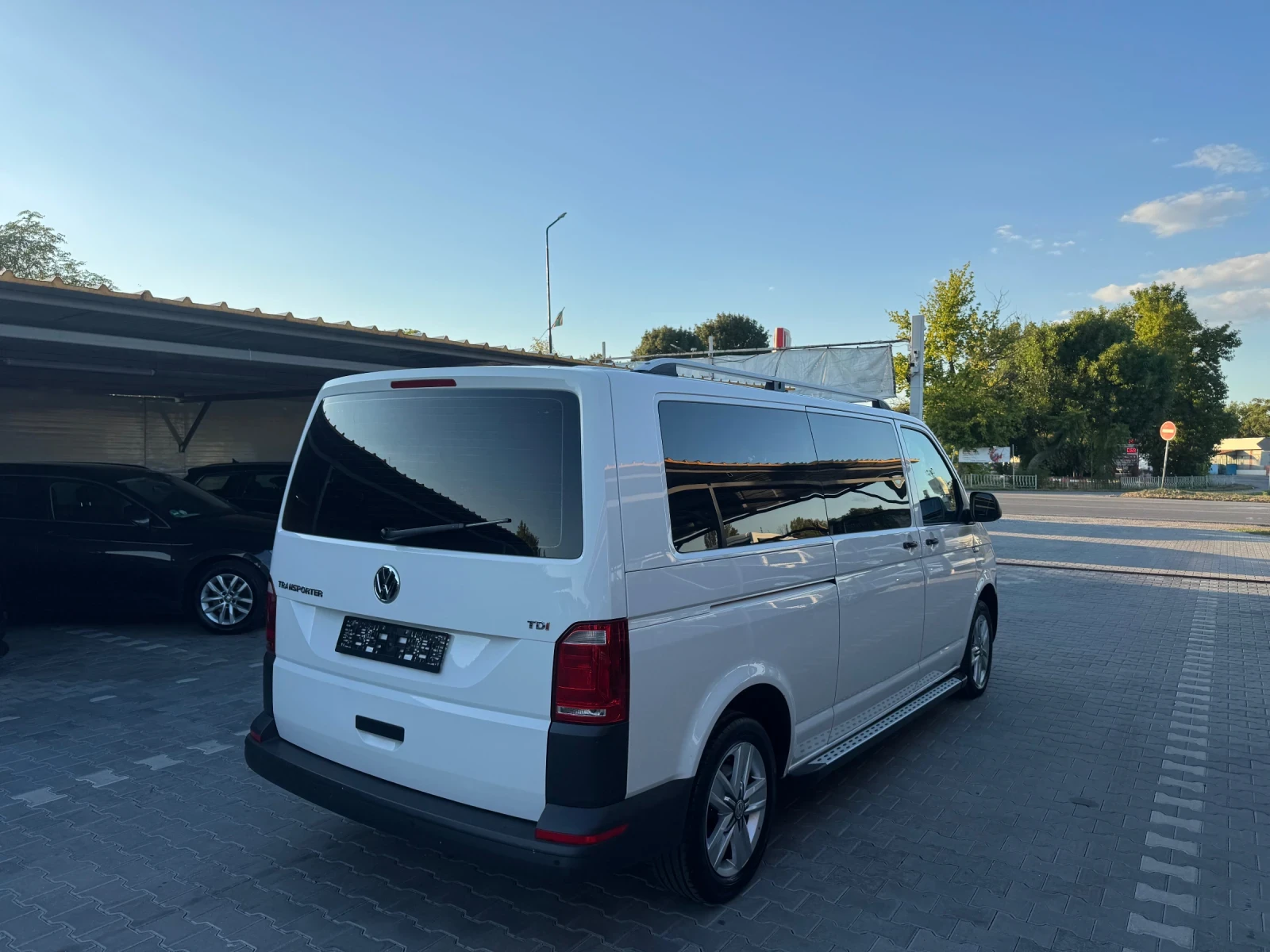 VW Transporter T6 8+ 1 150k.c, снимка 6 - Бусове и автобуси - 56601077
