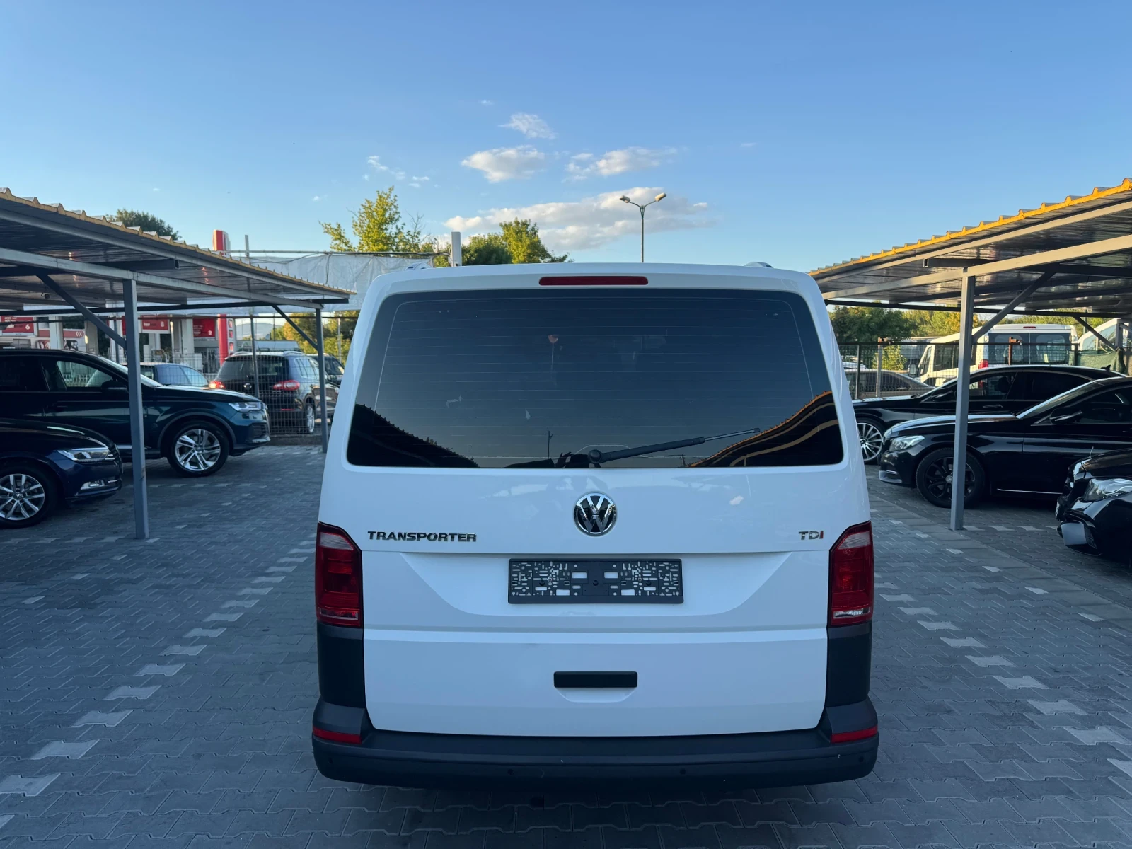VW Transporter T6 8+ 1 150k.c, снимка 4 - Бусове и автобуси - 56601077