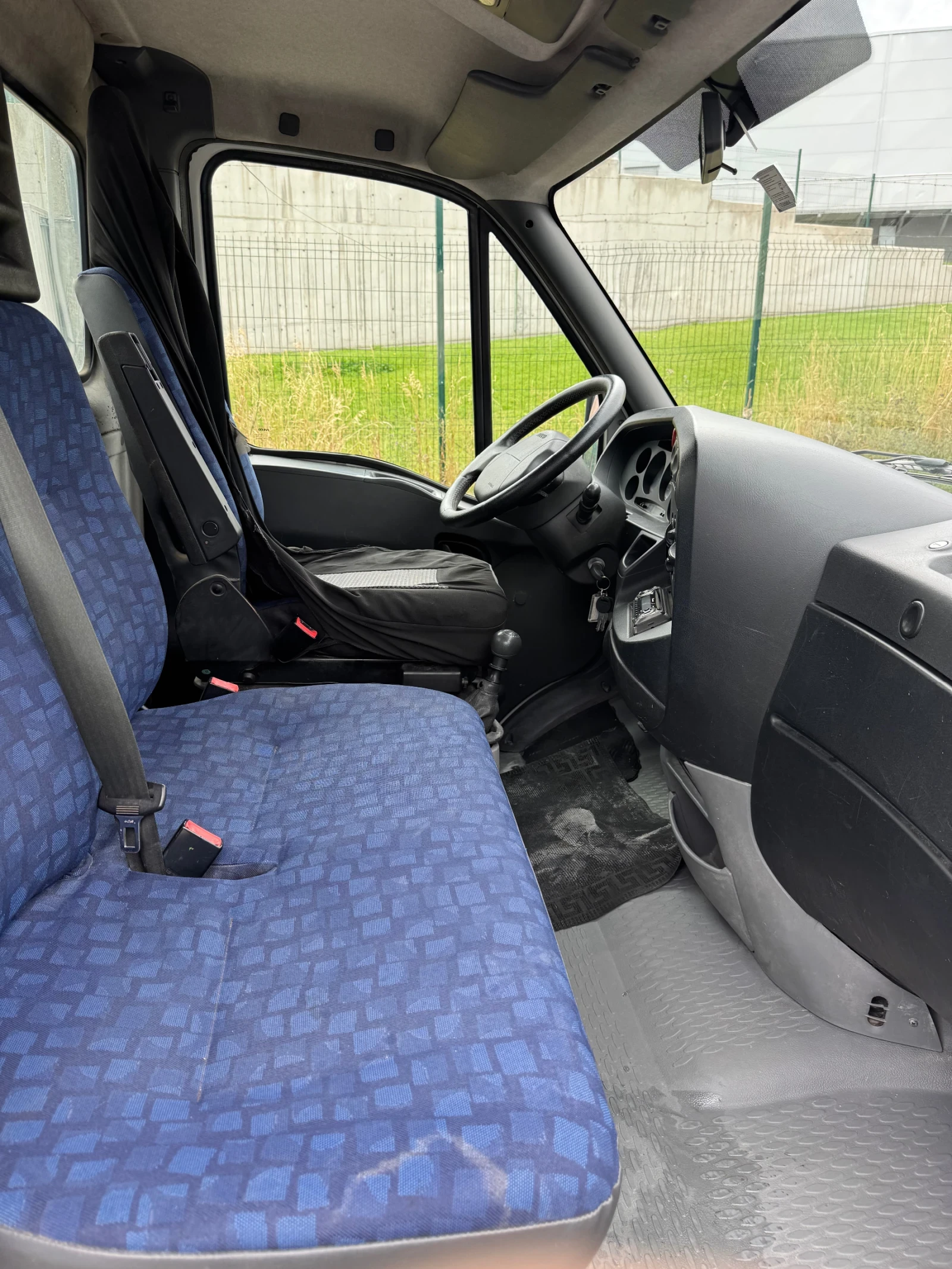 Iveco Daily 35-13, снимка 11 - Камиони - 56239276