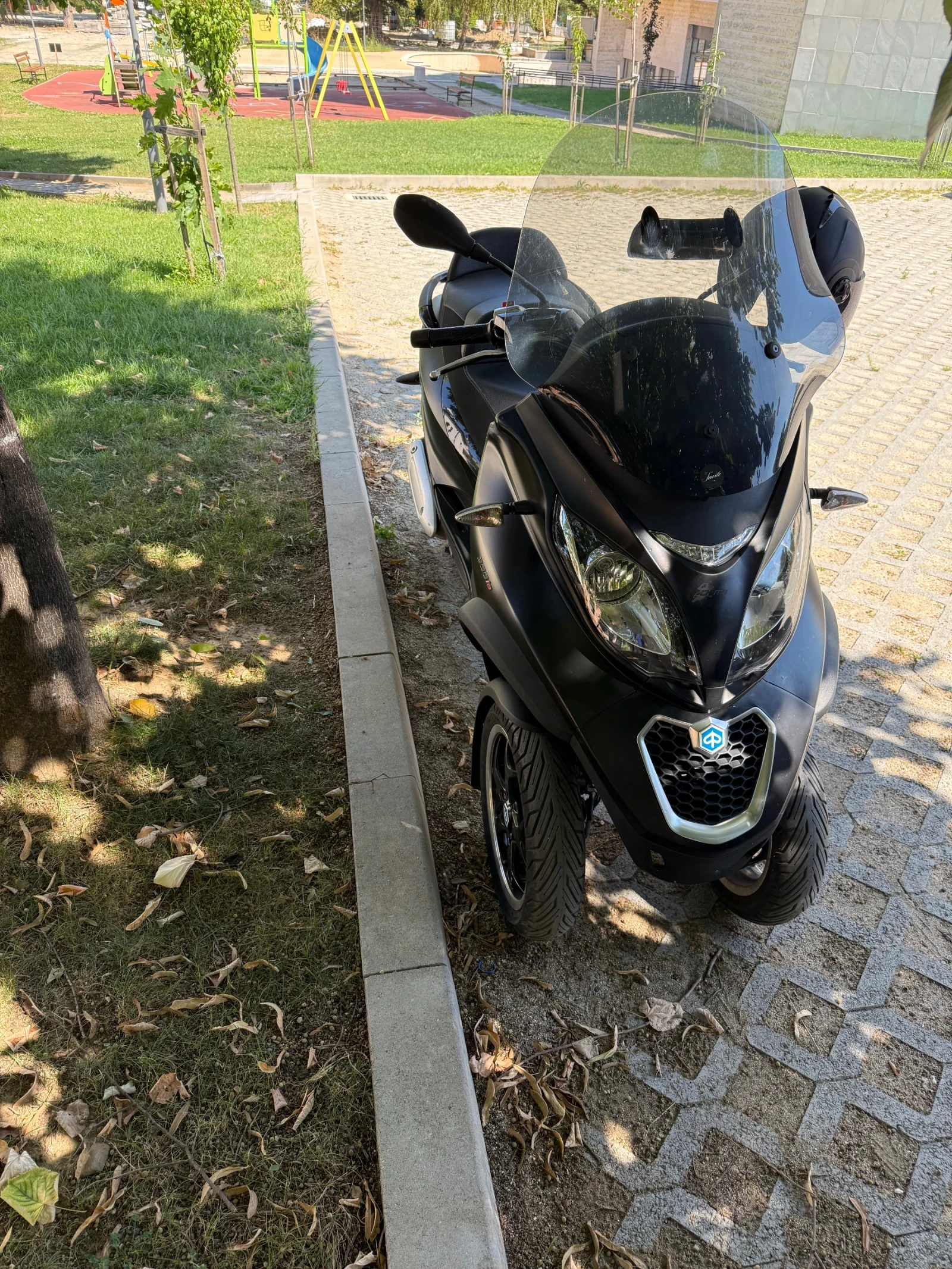 Piaggio Mp3, снимка 3 - Мотоциклети и мототехника - 55989070