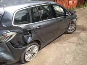 BMW 2 Gran Tourer 1.8D Luxury Line, снимка 3