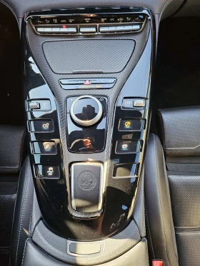 Mercedes-Benz AMG GT 63s, снимка 15