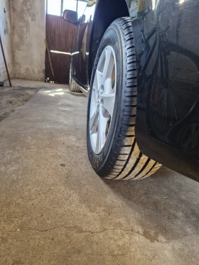 Toyota Auris - 17000 лв. - 72750502 11