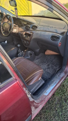 Ford Focus 1.8   | Mobile.bg    2