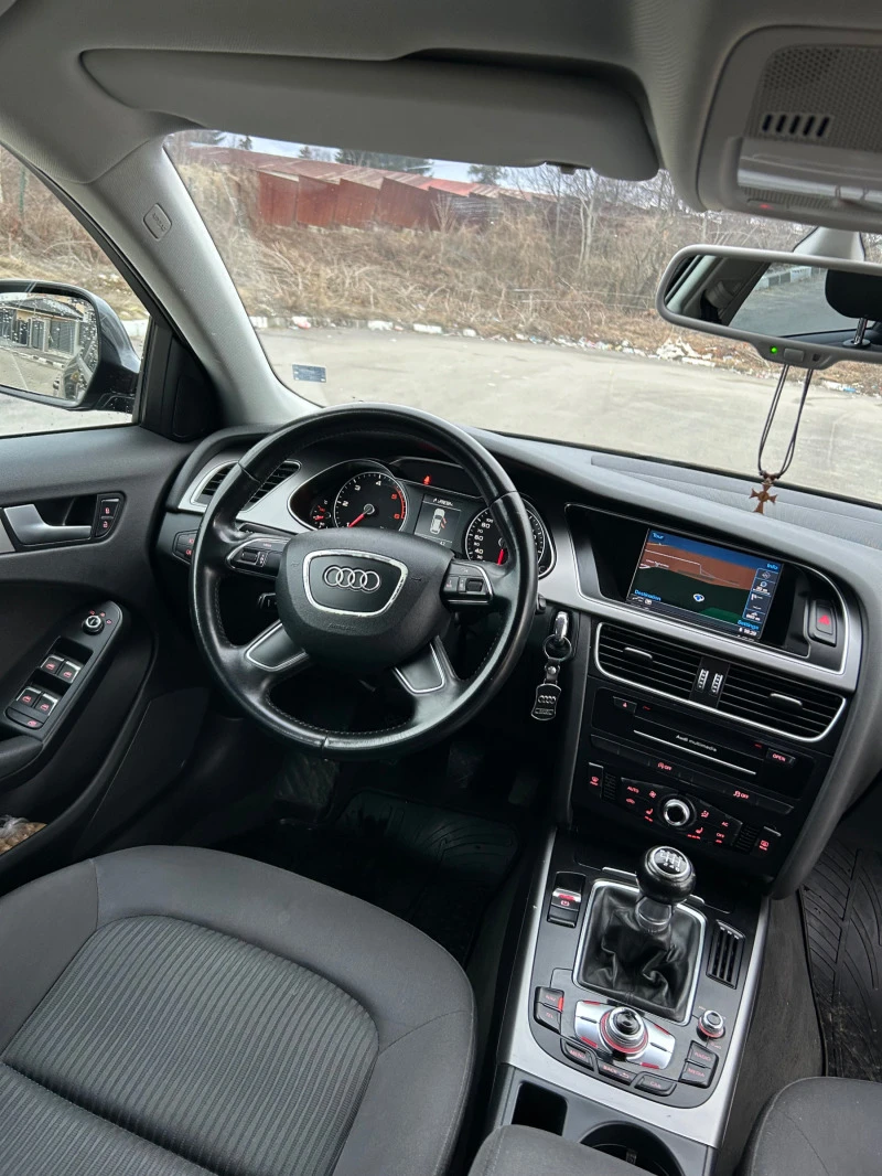 Audi A4 2.0 TDI FACELIFT , снимка 6 - Автомобили и джипове - 46958400