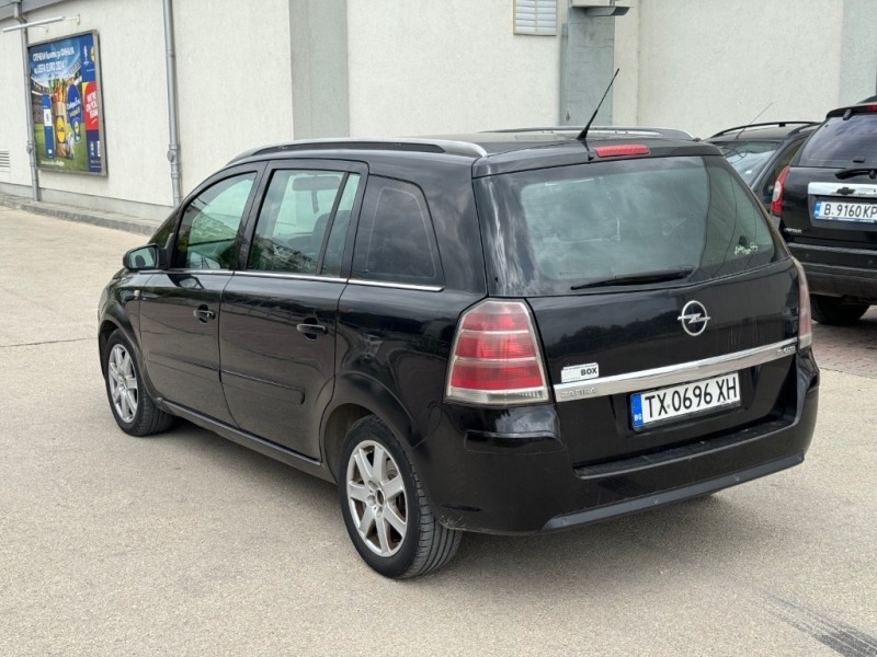 Opel Zafira 1.9 CDTI , снимка 5 - Автомобили и джипове - 45927545