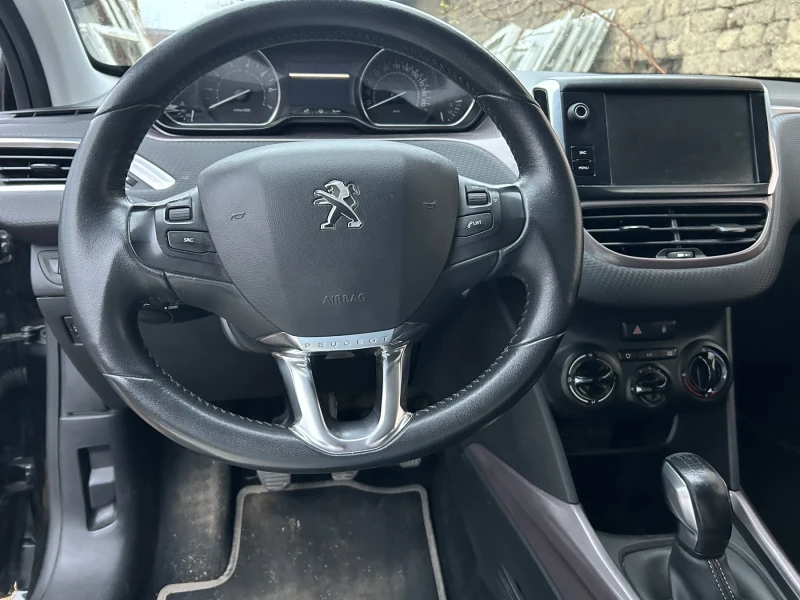 Peugeot 2008 1.2i, снимка 3 - Автомобили и джипове - 48206476