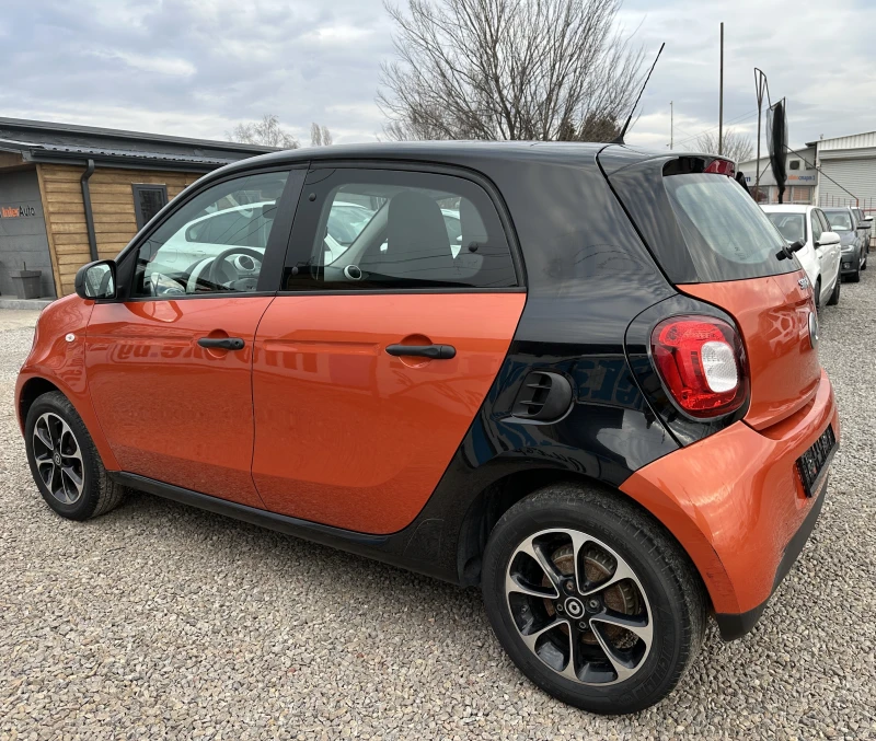 Smart Forfour 1.0i A/C 74000km./EURO-6B/ПАНОРАМА, снимка 6 - Автомобили и джипове - 48802660