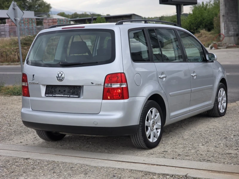 VW Touran 1.9tdi 105Hp 6 ck., снимка 5 - Автомобили и джипове - 51683367