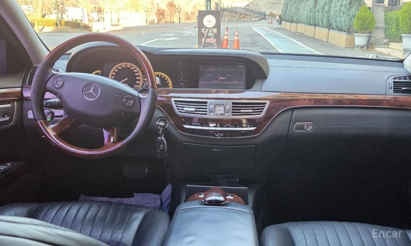 Mercedes-Benz S 600, снимка 7 - Автомобили и джипове - 52772351