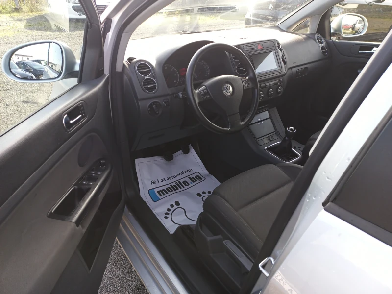 VW Golf Plus 2.0TDI Navi Camera, снимка 6 - Автомобили и джипове - 52836699