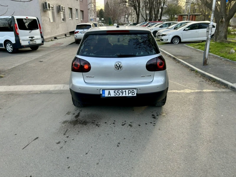 VW Golf, снимка 3 - Автомобили и джипове - 52863981