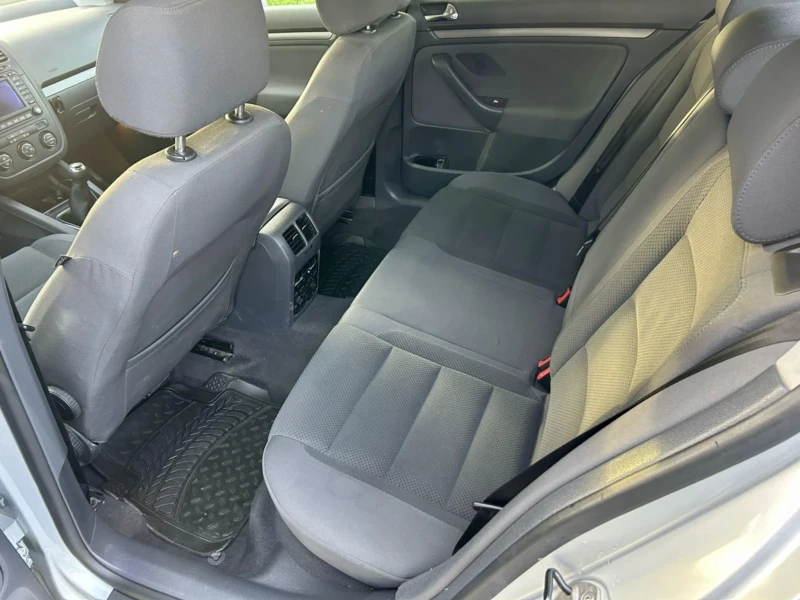 VW Golf, снимка 9 - Автомобили и джипове - 52863981