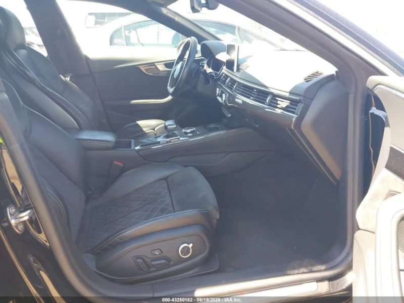 Audi S5 * 3.0T PREMIUM * CARFAX * БЕЗ ПЪРВОНАЧАЛНА ВНОСКА, снимка 5 - Автомобили и джипове - 52919723