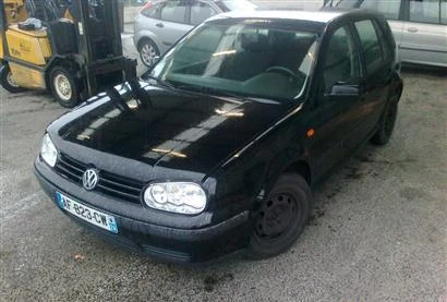 VW Golf IV 1.4i 16v / 1.6i /1.9TDi, снимка 3 - Автомобили и джипове - 4303300