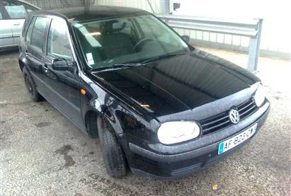 VW Golf IV 1.4i 16v / 1.6i /1.9TDi, снимка 4 - Автомобили и джипове - 4303300