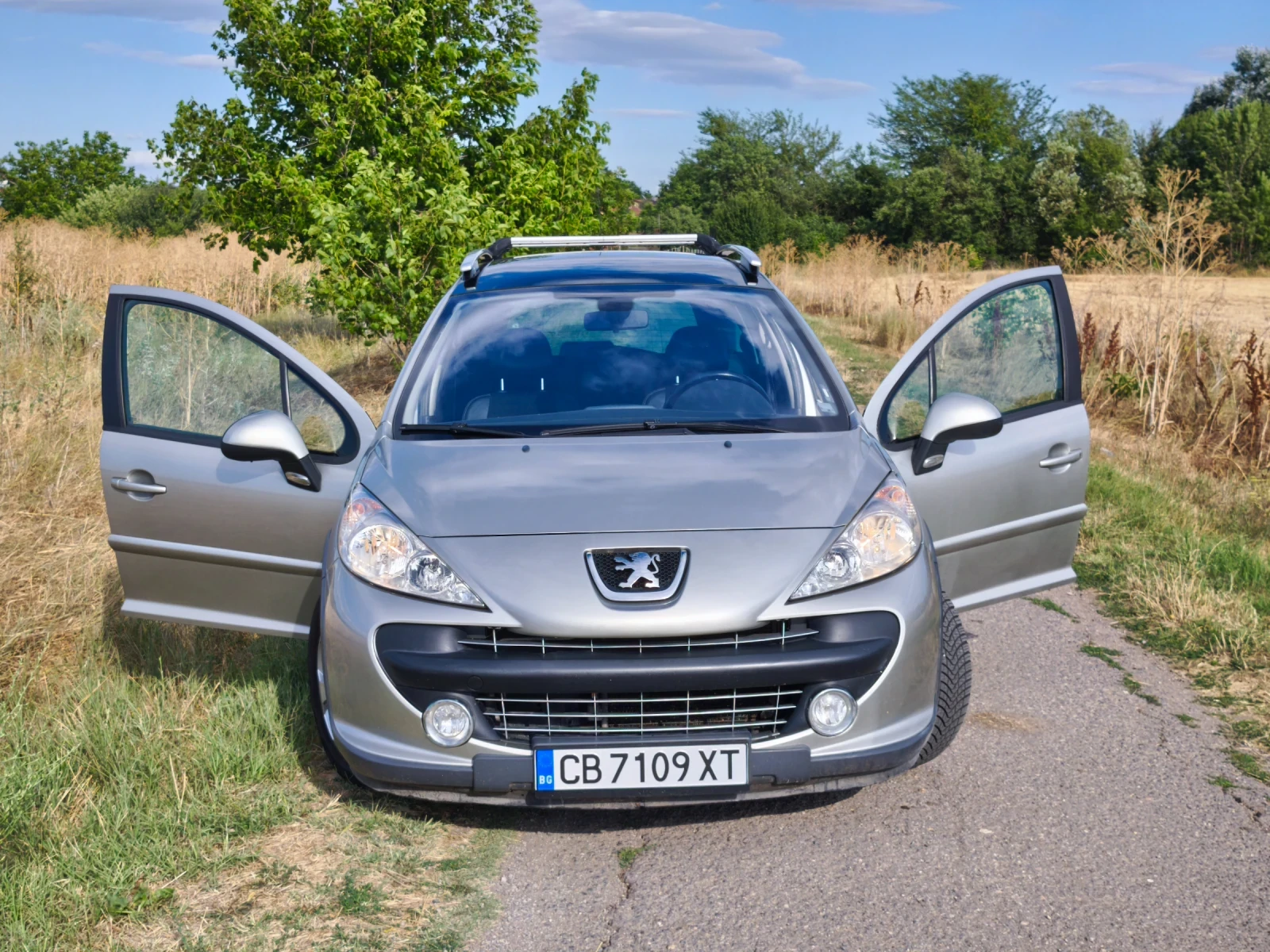 Peugeot 207 SW - изображение 10