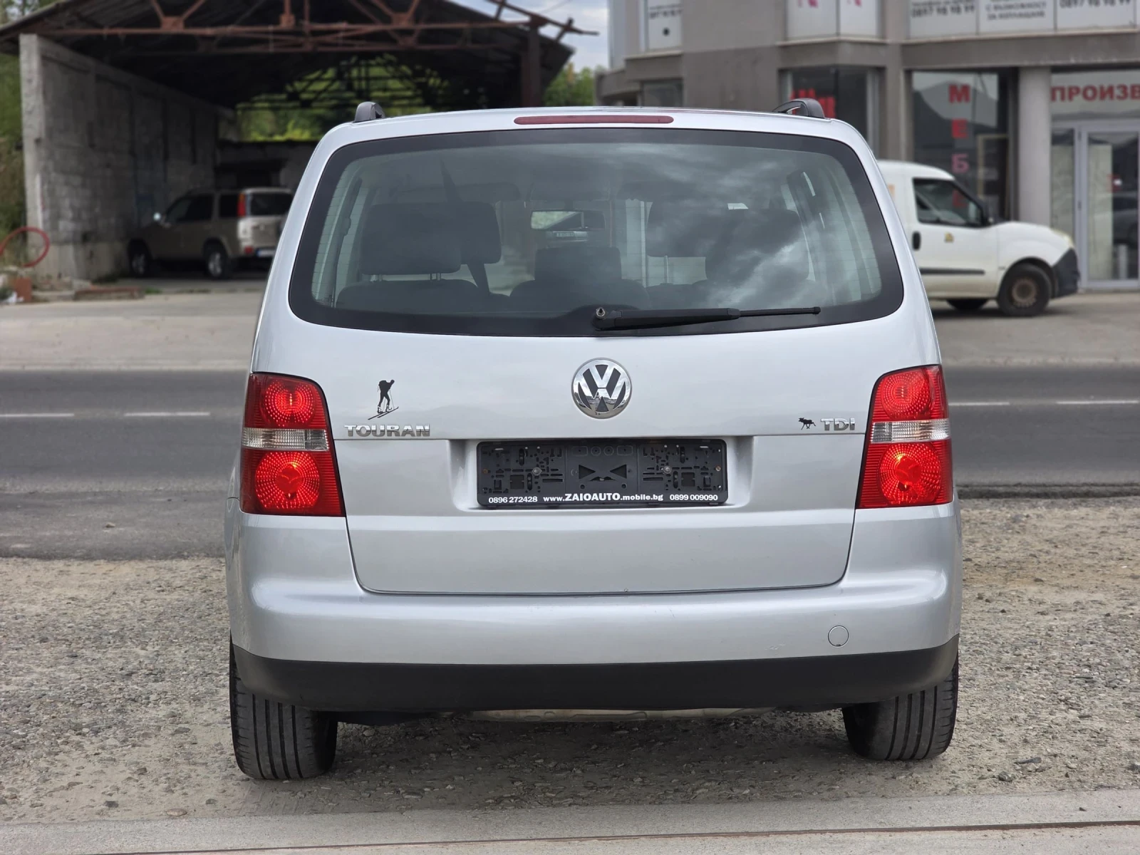 VW Touran 1.9tdi 105Hp 6 ck. - изображение 4