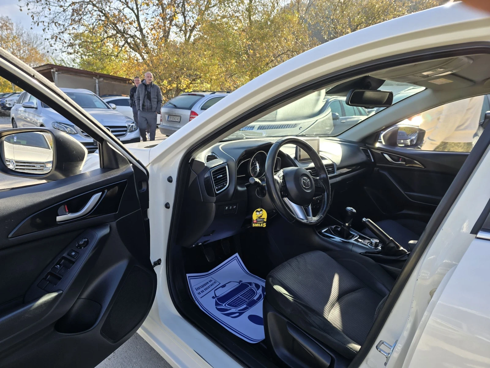 Mazda 3 1.5 SKYACTIV 100к.с Топ състояние  - изображение 10