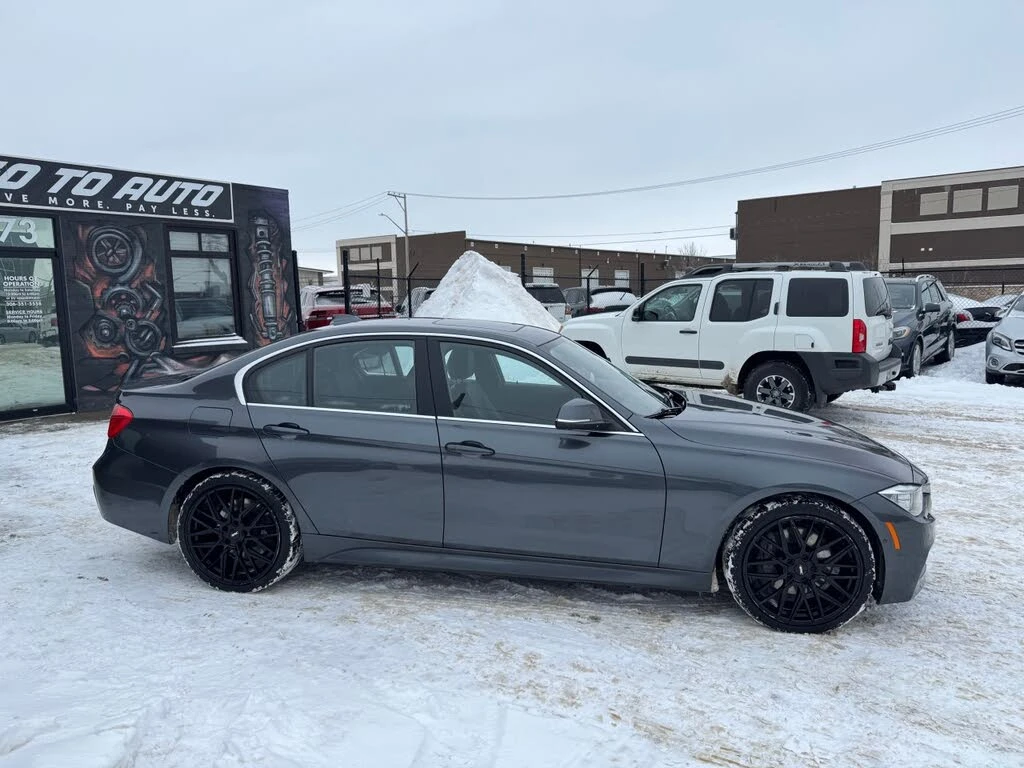 BMW 335 * HeadUp* AвтоКредит* (ЦЕНА ДО БГ) - изображение 7