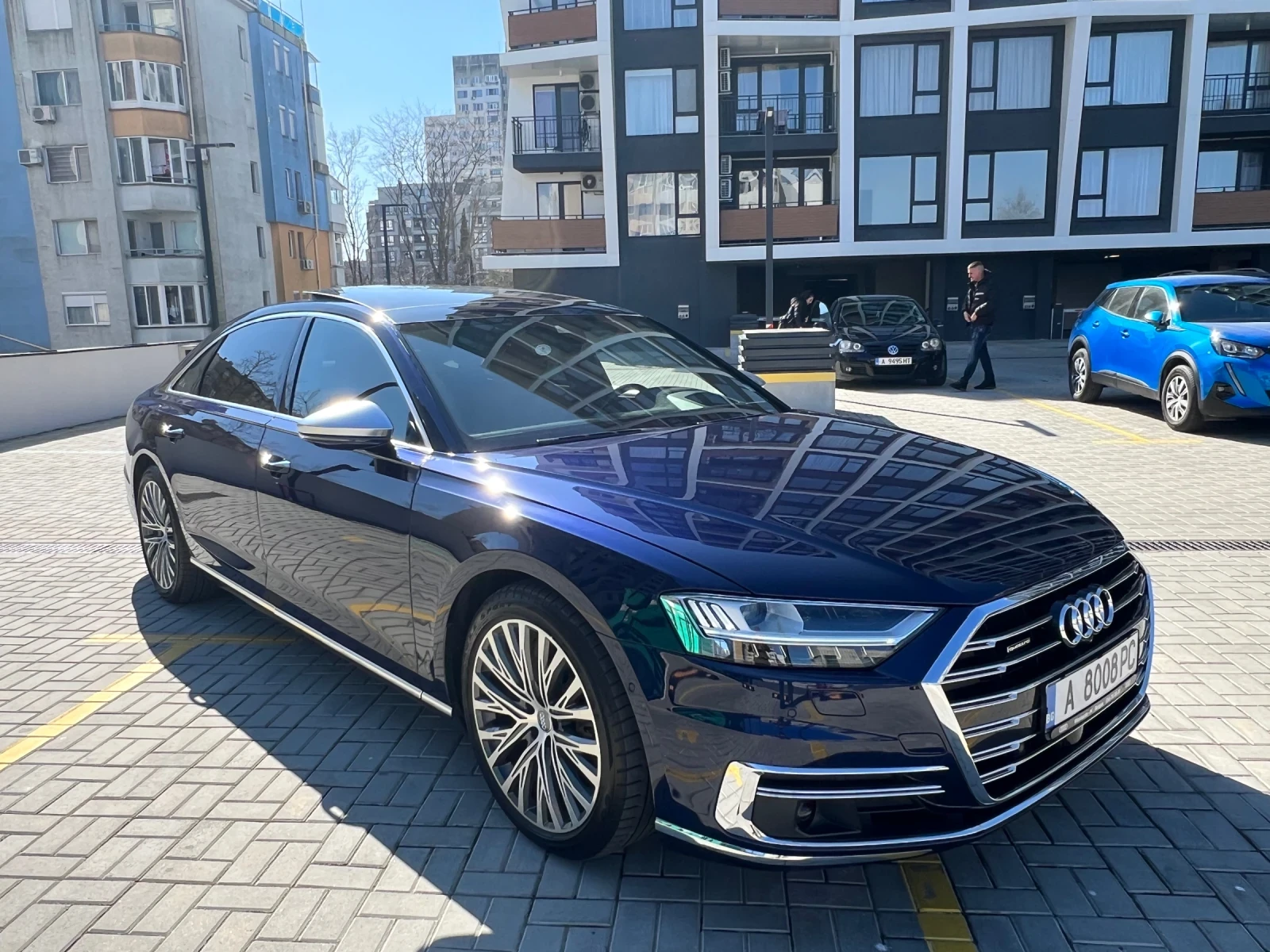 Audi A8 55TFSI, снимка 4 - Автомобили и джипове - 53747135