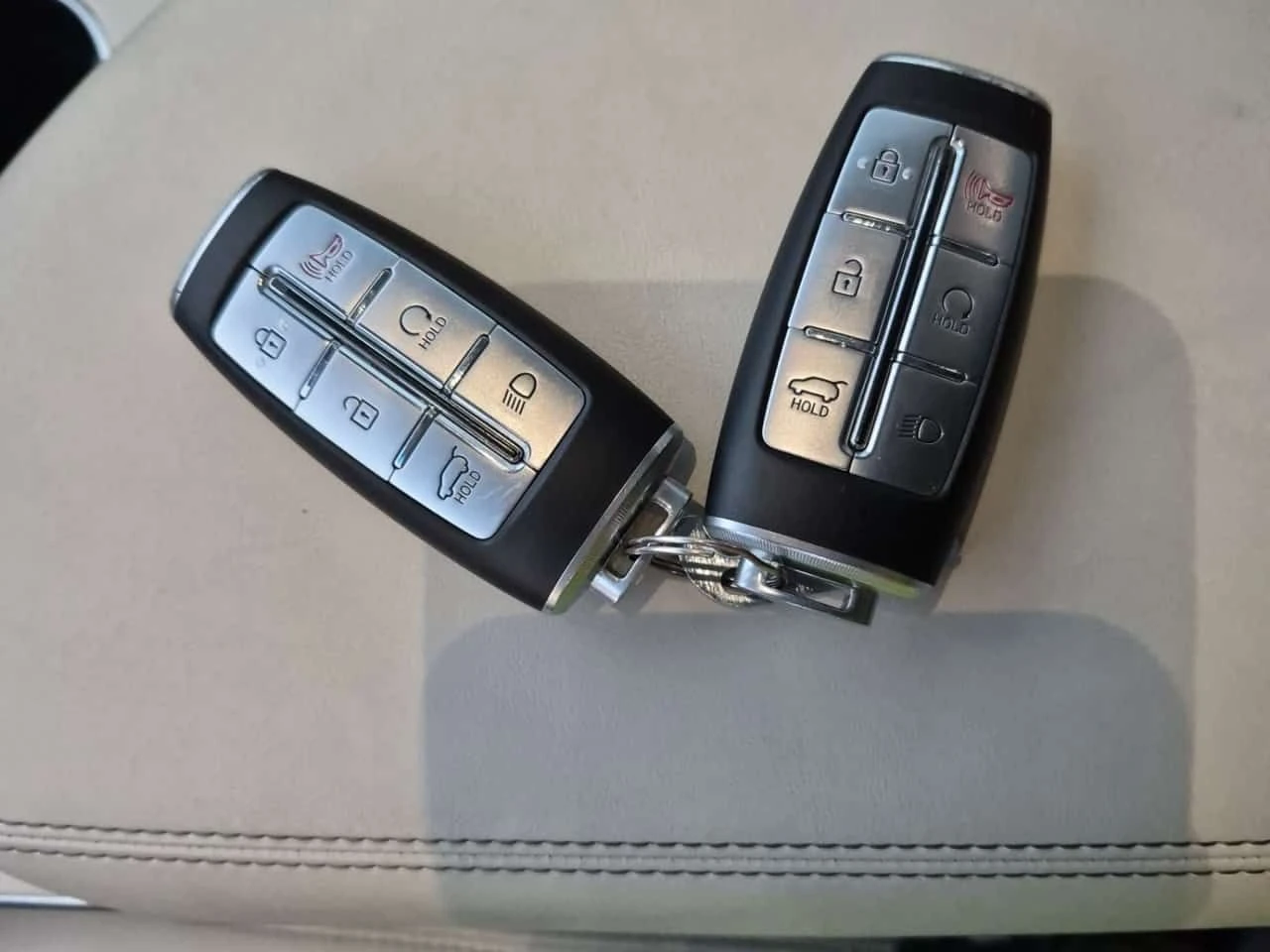 Genesis GV70 * 2.5T ADVANCED PLUS * Два чифта гуми * CARFAX * , снимка 11 - Автомобили и джипове - 53949558