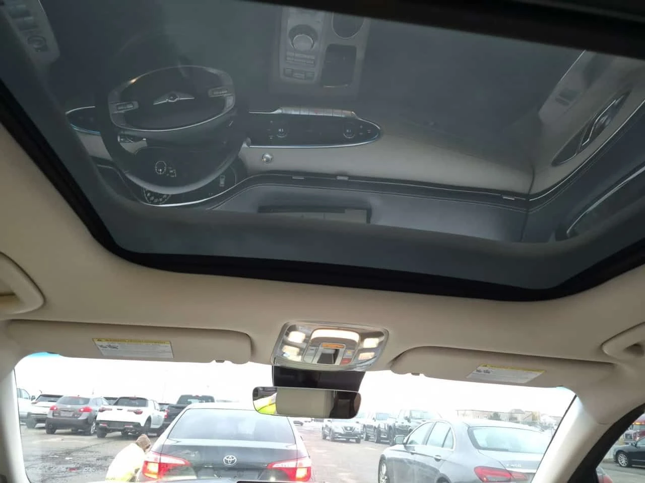 Genesis GV70 * 2.5T ADVANCED PLUS * Два чифта гуми * CARFAX * , снимка 12 - Автомобили и джипове - 53949558