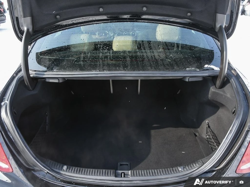 Mercedes-Benz C 400  C400 4MATIC  С РЕГИСТРАЦИЯ & АВТО КРЕДИТ, снимка 7 - Автомобили и джипове - 53995628