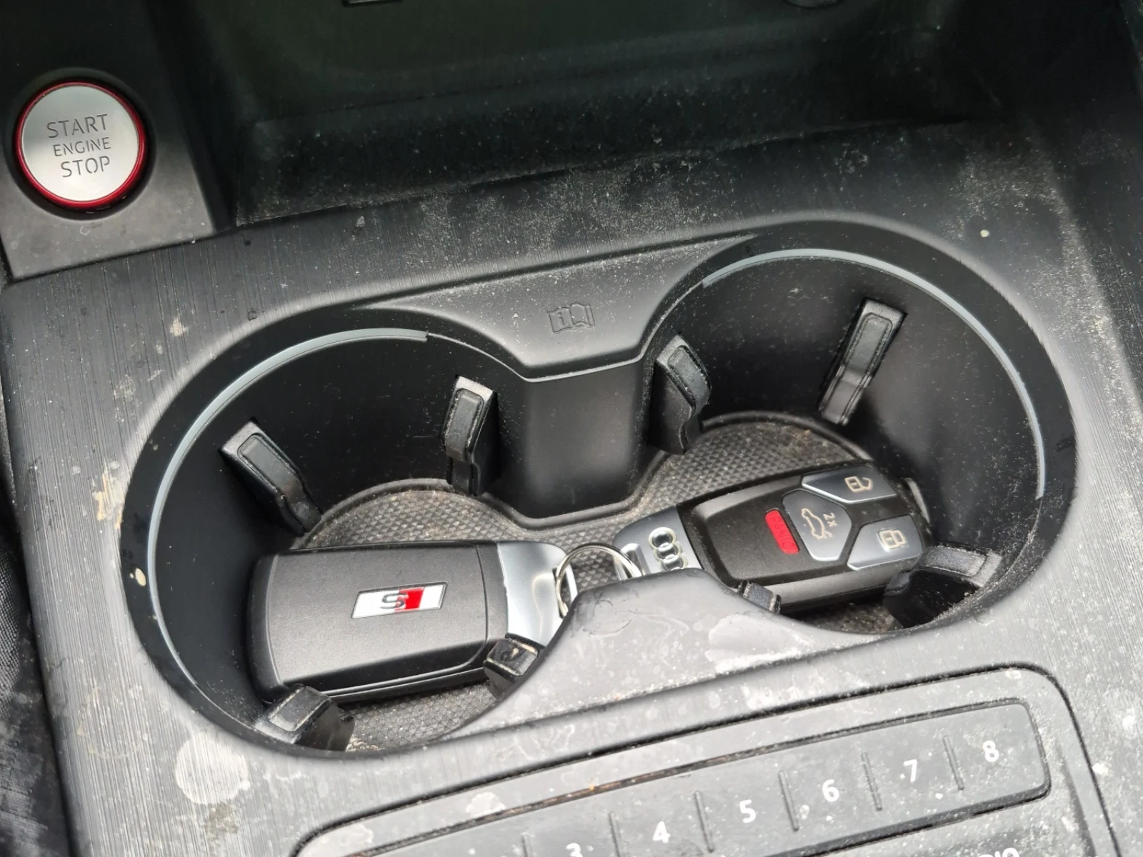 Audi S4 PRESTIGE SEDAN 4D* Back cam* Шибидах* Масажи* Подг, снимка 13 - Автомобили и джипове - 54067305