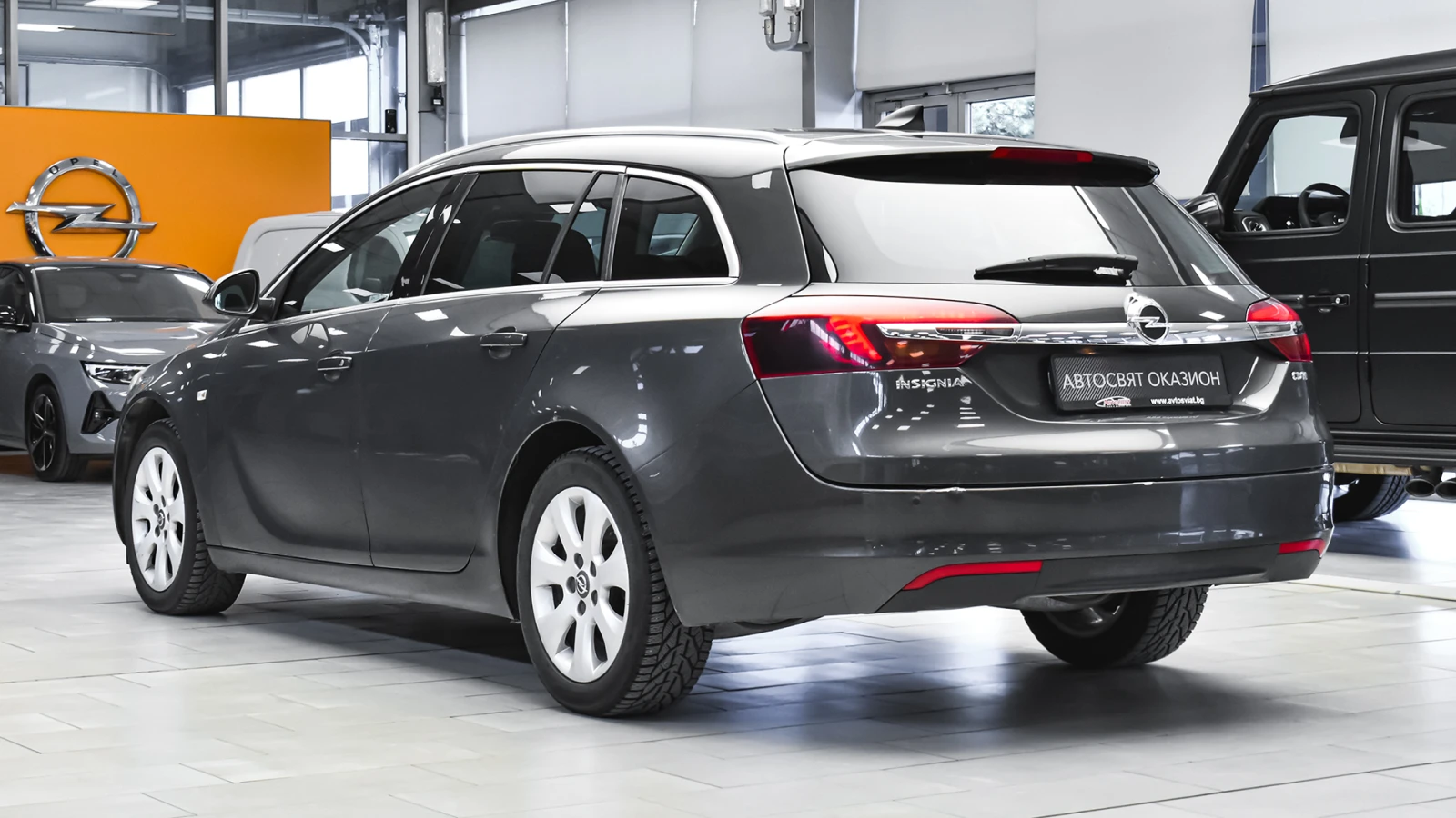 Opel Insignia Sports Tourer 1.6d Cosmo Automatic, снимка 7 - Автомобили и джипове - 54220068