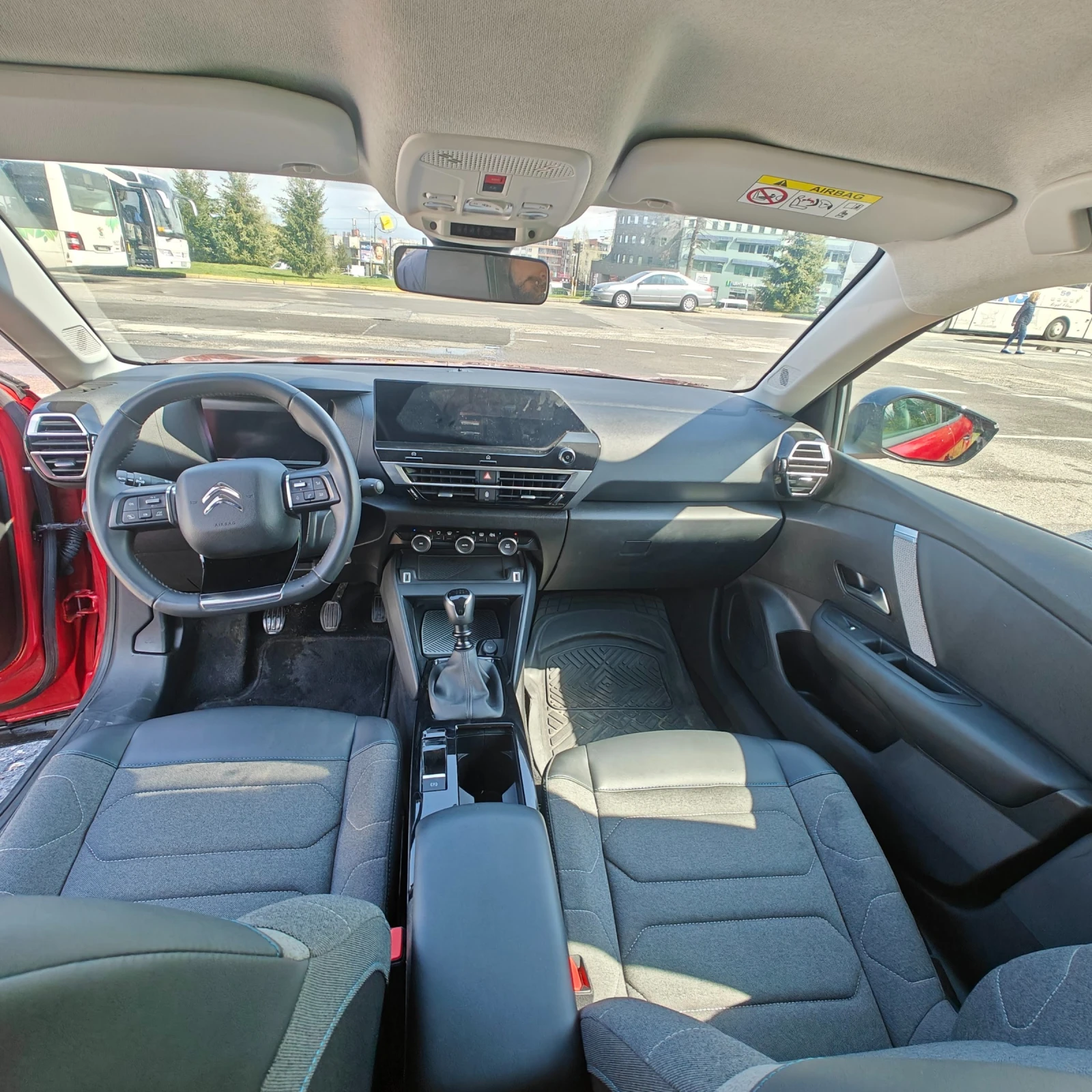 Citroen C4 17.500km, снимка 14 - Автомобили и джипове - 54258091