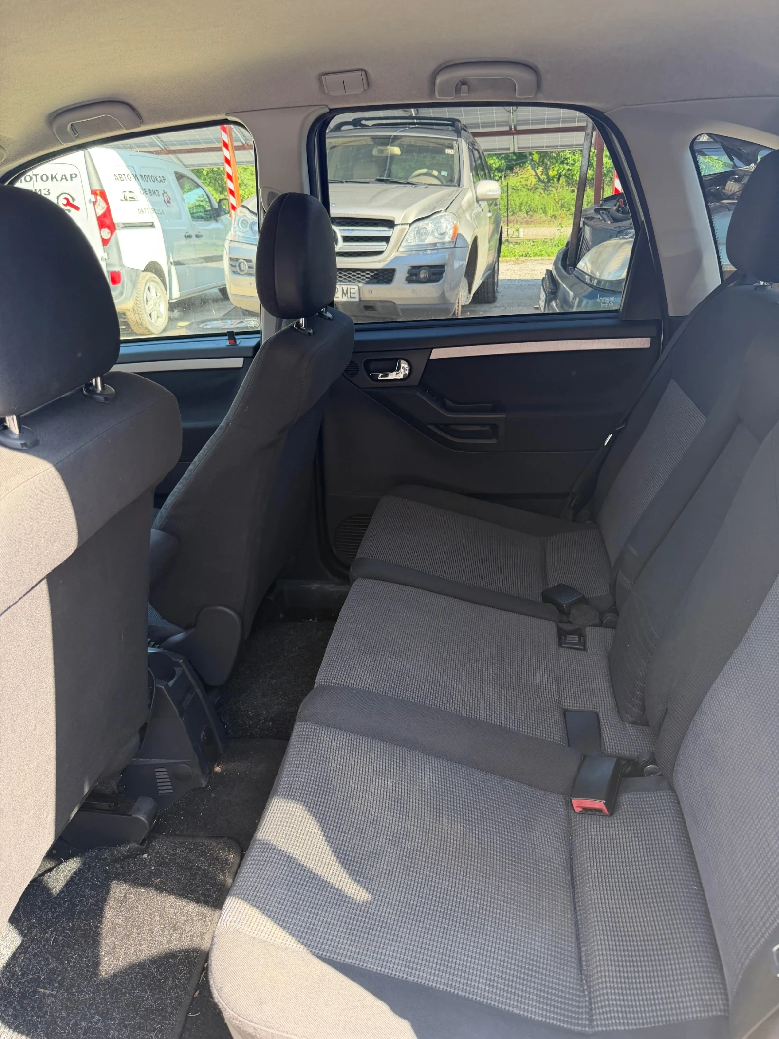 Opel Meriva 1.4, снимка 9 - Автомобили и джипове - 54767488