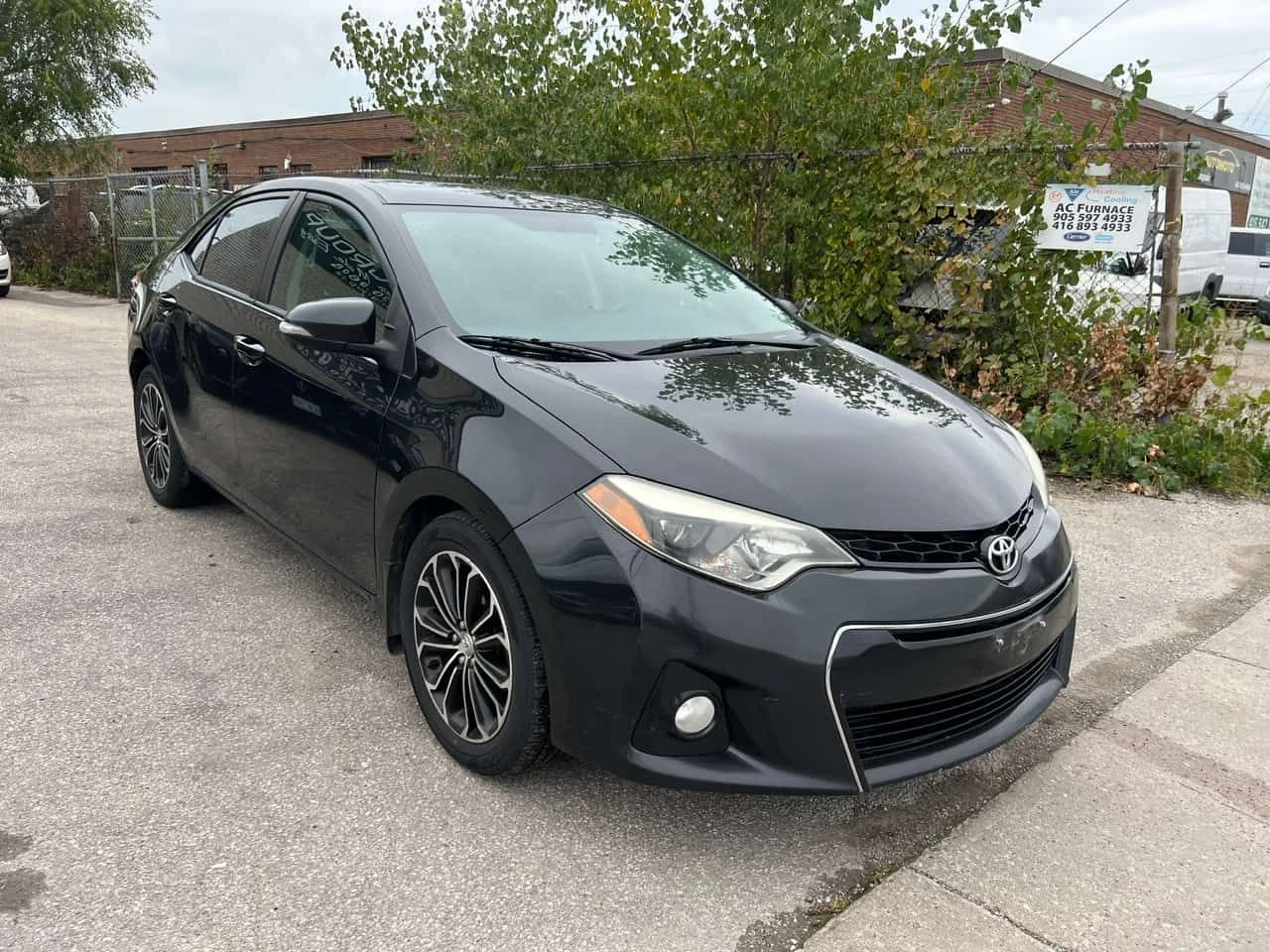 Toyota Corolla * 4dr Sdn * АВТОКРЕДИТ БЕЗ ПЪРВОНАЧАЛНА ВНОСКА* , снимка 10 - Автомобили и джипове - 55164015