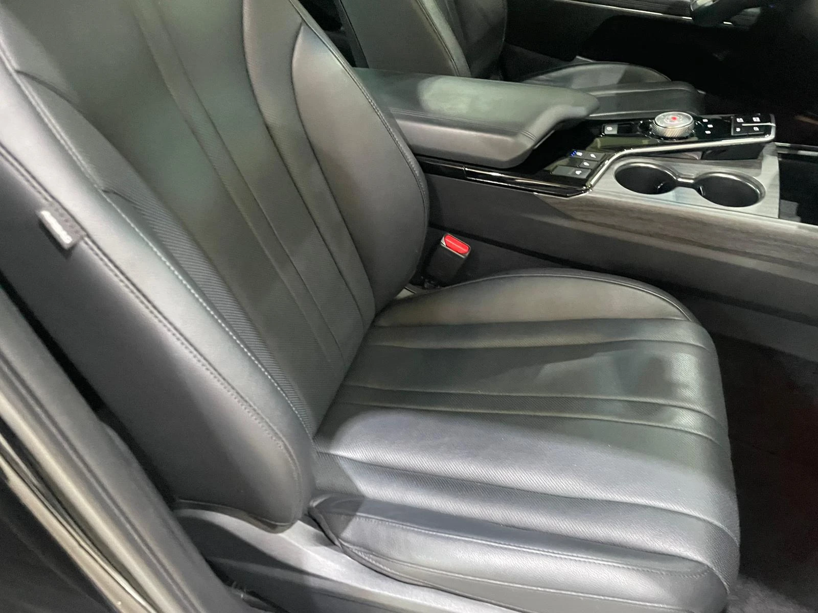 Kia K8 3.5 LPG ! 2WD ! Trendy !, снимка 10 - Автомобили и джипове - 55275653