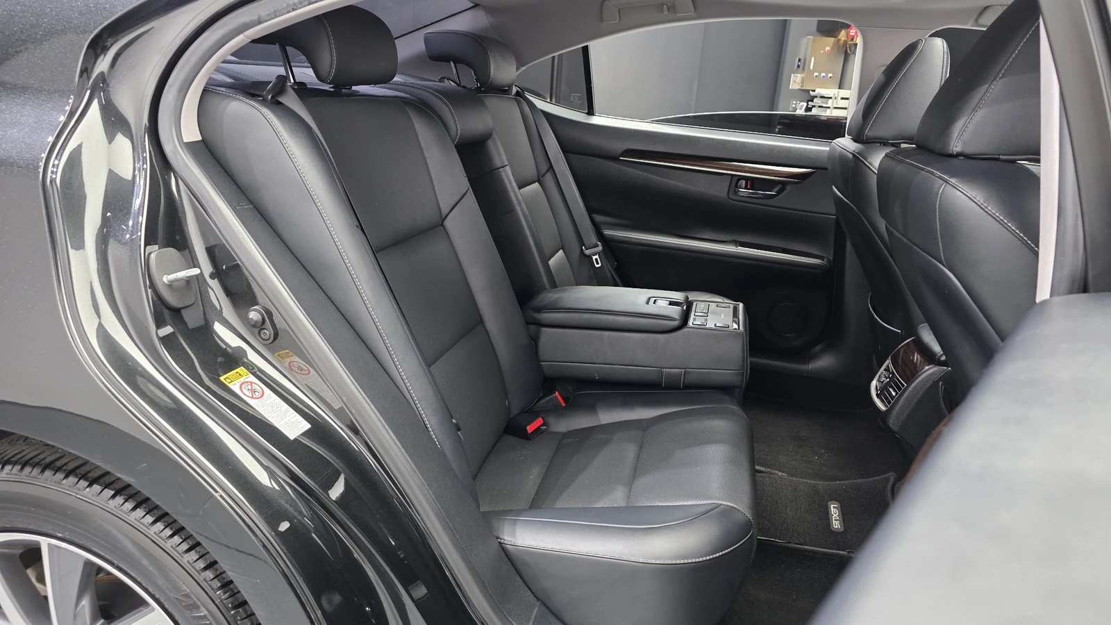 Lexus ES ЛЮК* КРАЙНА ЦЕНА, снимка 12 - Автомобили и джипове - 55367146