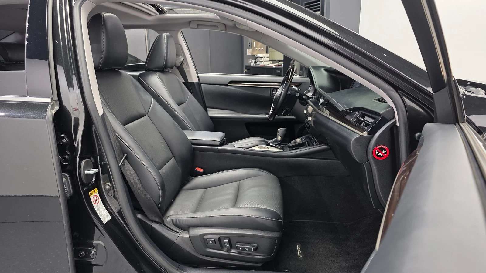 Lexus ES ЛЮК* КРАЙНА ЦЕНА, снимка 11 - Автомобили и джипове - 55367146