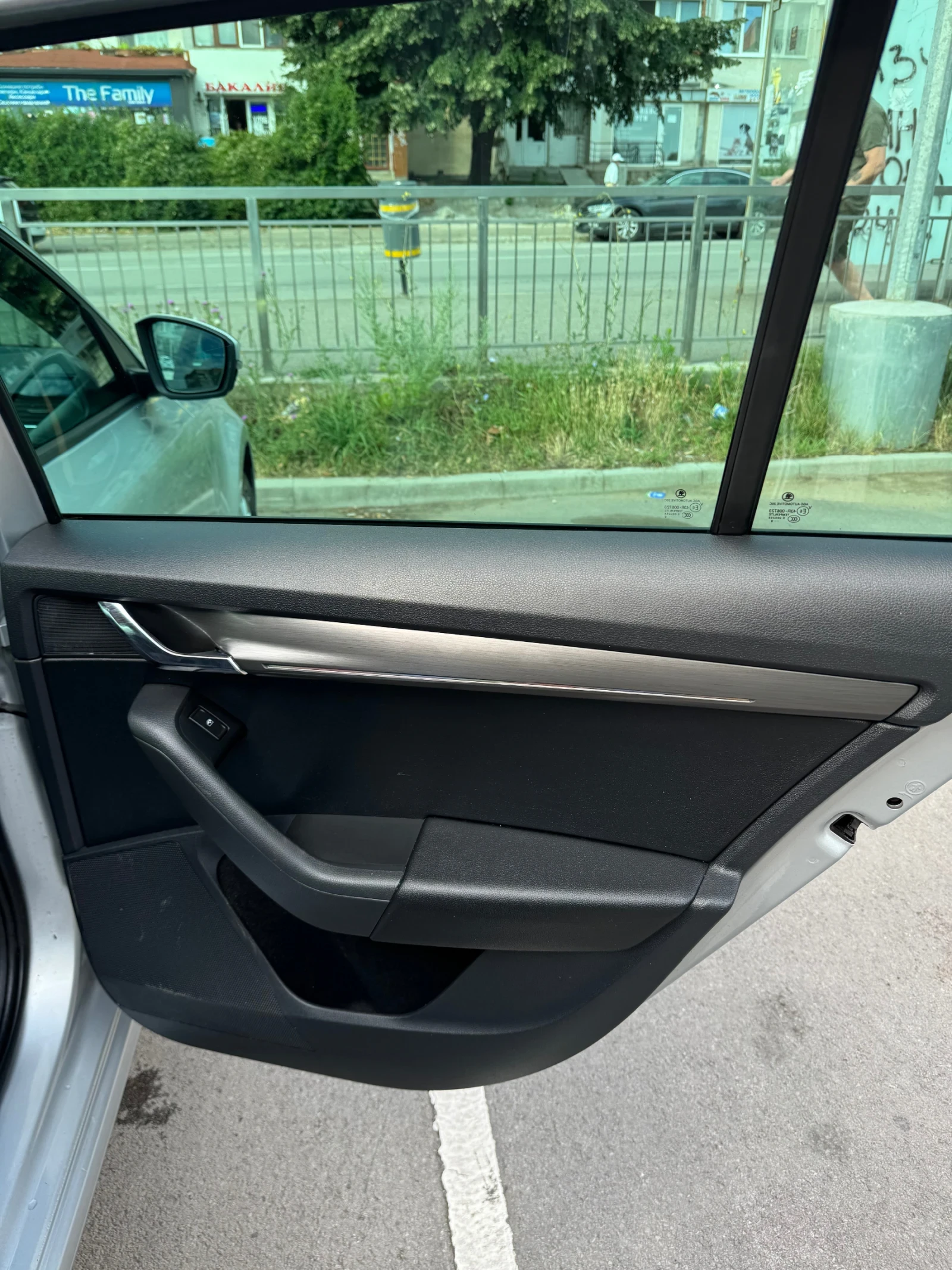 Skoda Octavia 2.0 TDI, DSG 7, снимка 16 - Автомобили и джипове - 55444929