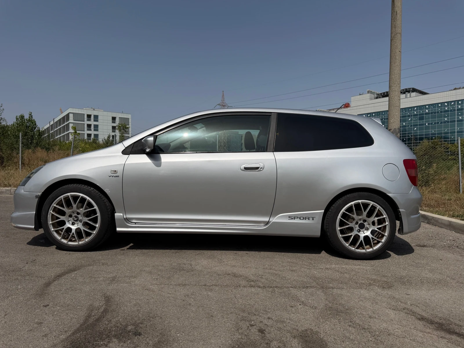 Honda Civic 1.6 VTEC, снимка 3 - Автомобили и джипове - 55858171