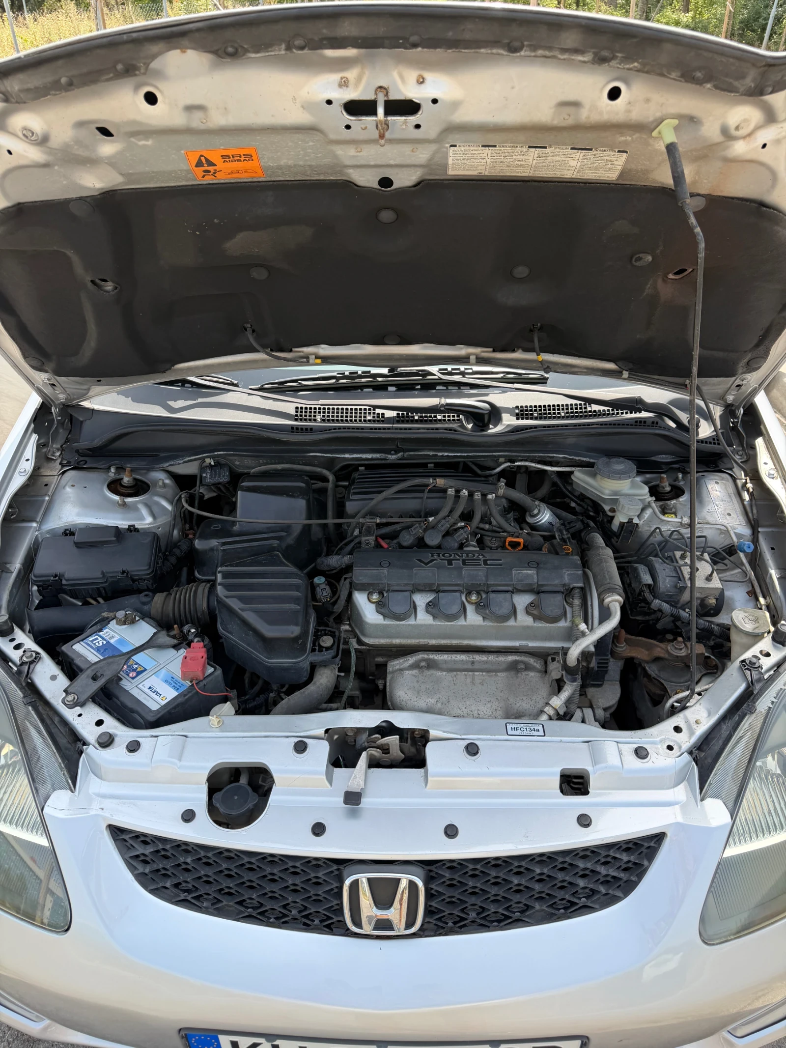 Honda Civic 1.6 VTEC, снимка 10 - Автомобили и джипове - 55858171