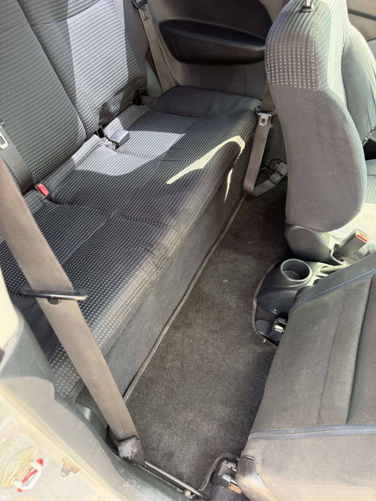 Honda Civic 1.6 VTEC, снимка 15 - Автомобили и джипове - 55858171