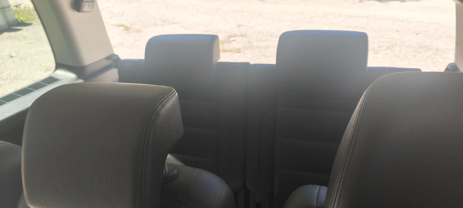 VW Touran, снимка 10 - Автомобили и джипове - 55991061