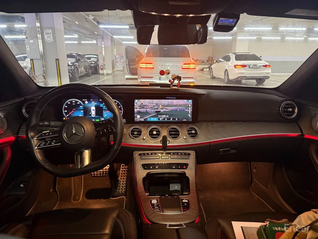 Mercedes-Benz E 300 AMG* LINE* 4MATIC* BURMESTER* �����* 360������*  | Mobile.bg � ����������� 7