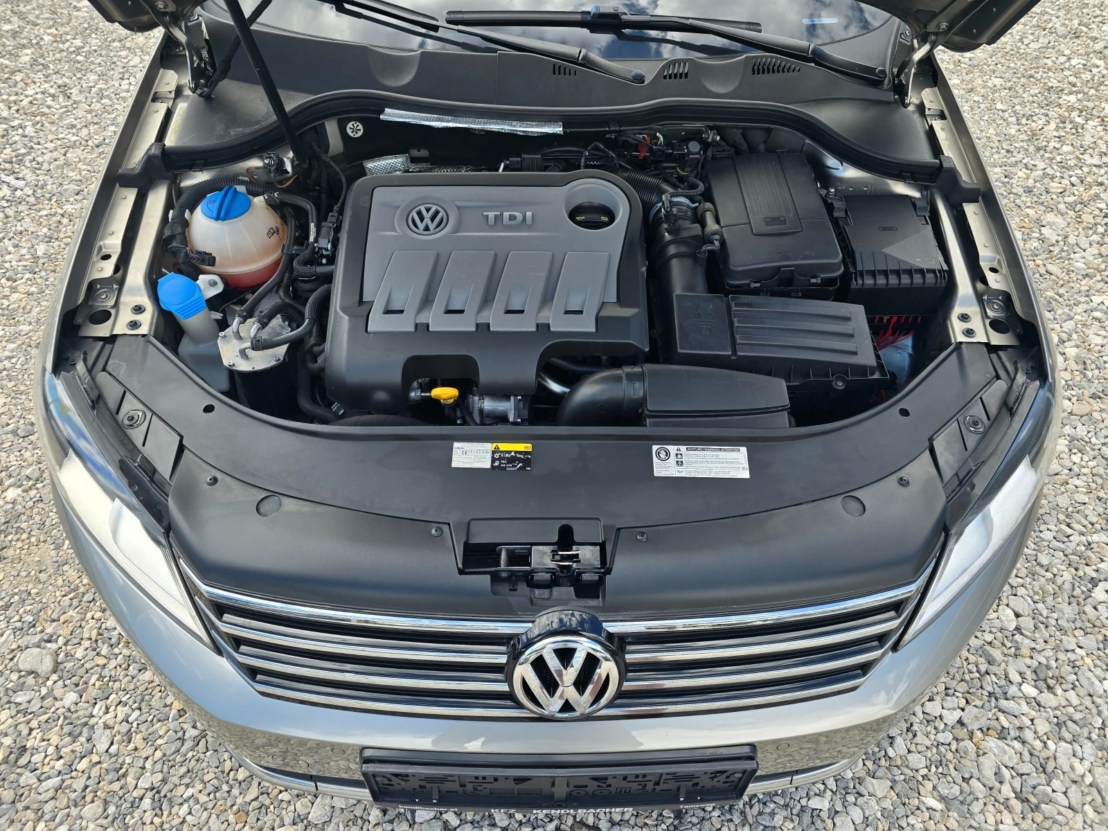 VW Passat 2.0TDI 140кс DSG , снимка 17 - Автомобили и джипове - 56271540