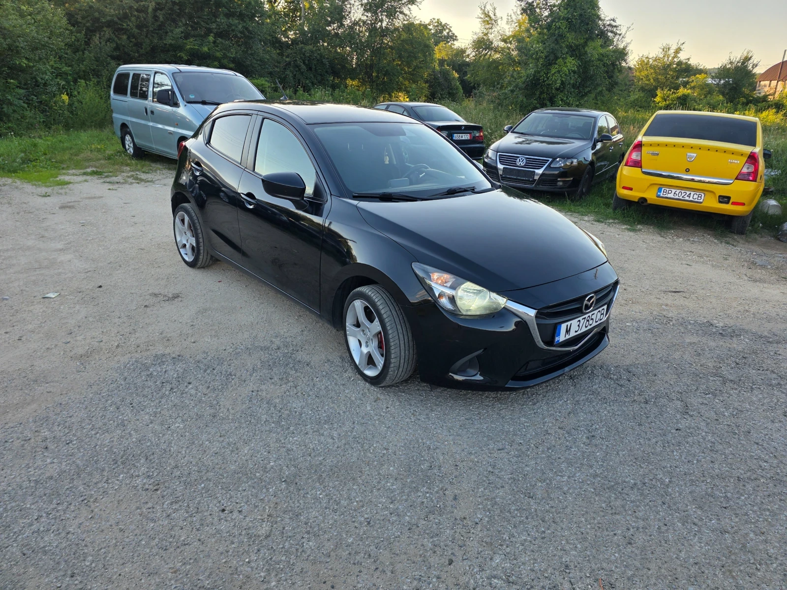 Mazda 2 1.5Skyactiv, снимка 7 - Автомобили и джипове - 56418068