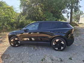 Volvo EX30 long range , снимка 8