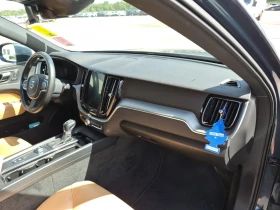 Volvo XC60 MOMENTUM * CARFAX * Един собственик * Без инцидент, снимка 5
