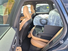Volvo XC60 MOMENTUM * CARFAX * Един собственик * Без инцидент, снимка 9