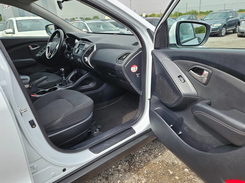 Hyundai IX35 1, 7CRDI - 116кс., снимка 11 - Автомобили и джипове - 47089254