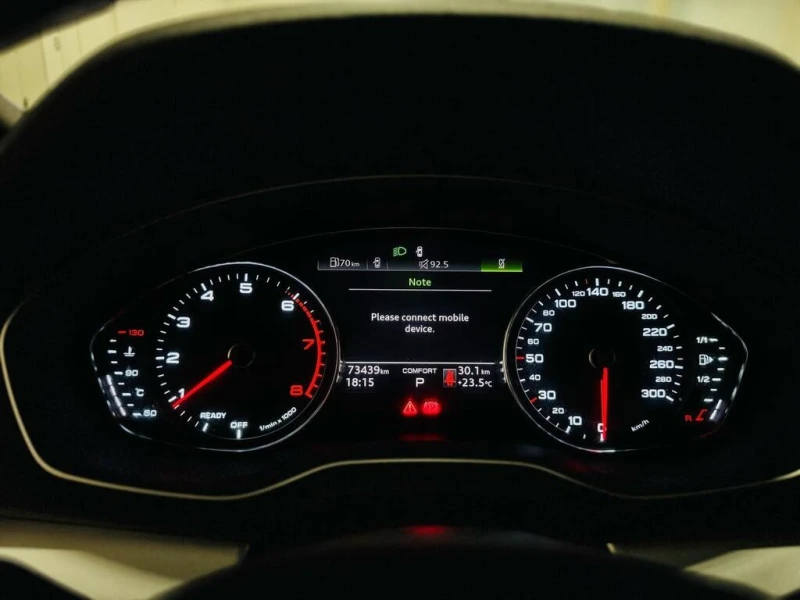 Audi Q5 * Komfort * CARFAX * БЕЗ ПЪРВОНАЧАЛНА ВНОСКА, снимка 12 - Автомобили и джипове - 52959912