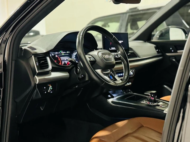 Audi Q5 * Komfort * CARFAX * БЕЗ ПЪРВОНАЧАЛНА ВНОСКА, снимка 9 - Автомобили и джипове - 52959912